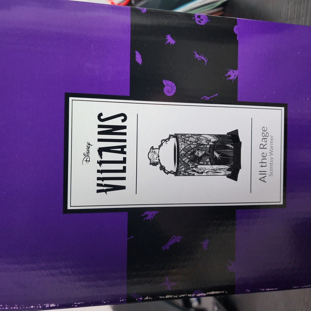 Disney Villains All the Rage Scented Warmer